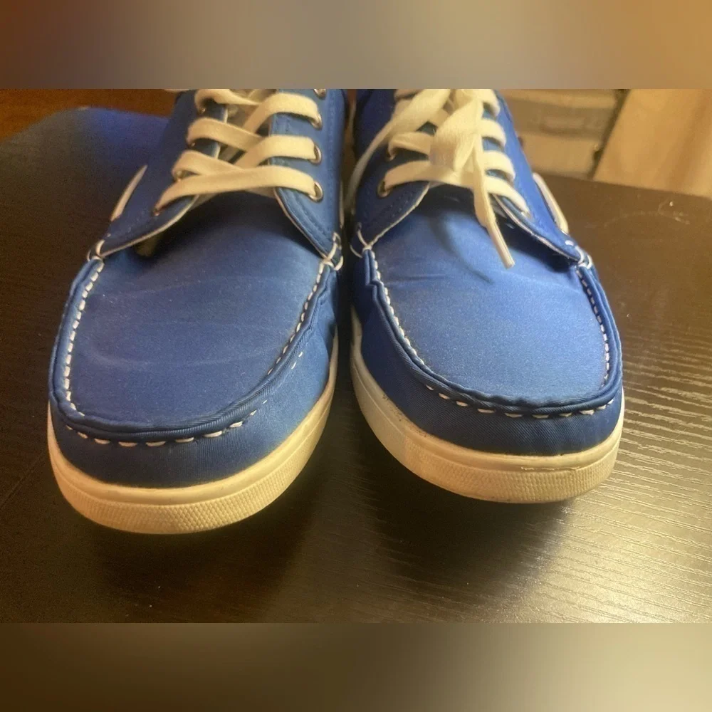 David Stone blue loafers in EUC in size Men’s 10.5 M. See pictures